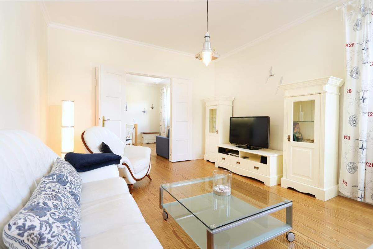 Appartement & Ferienwohnungen Thiess Росток Екстер'єр фото