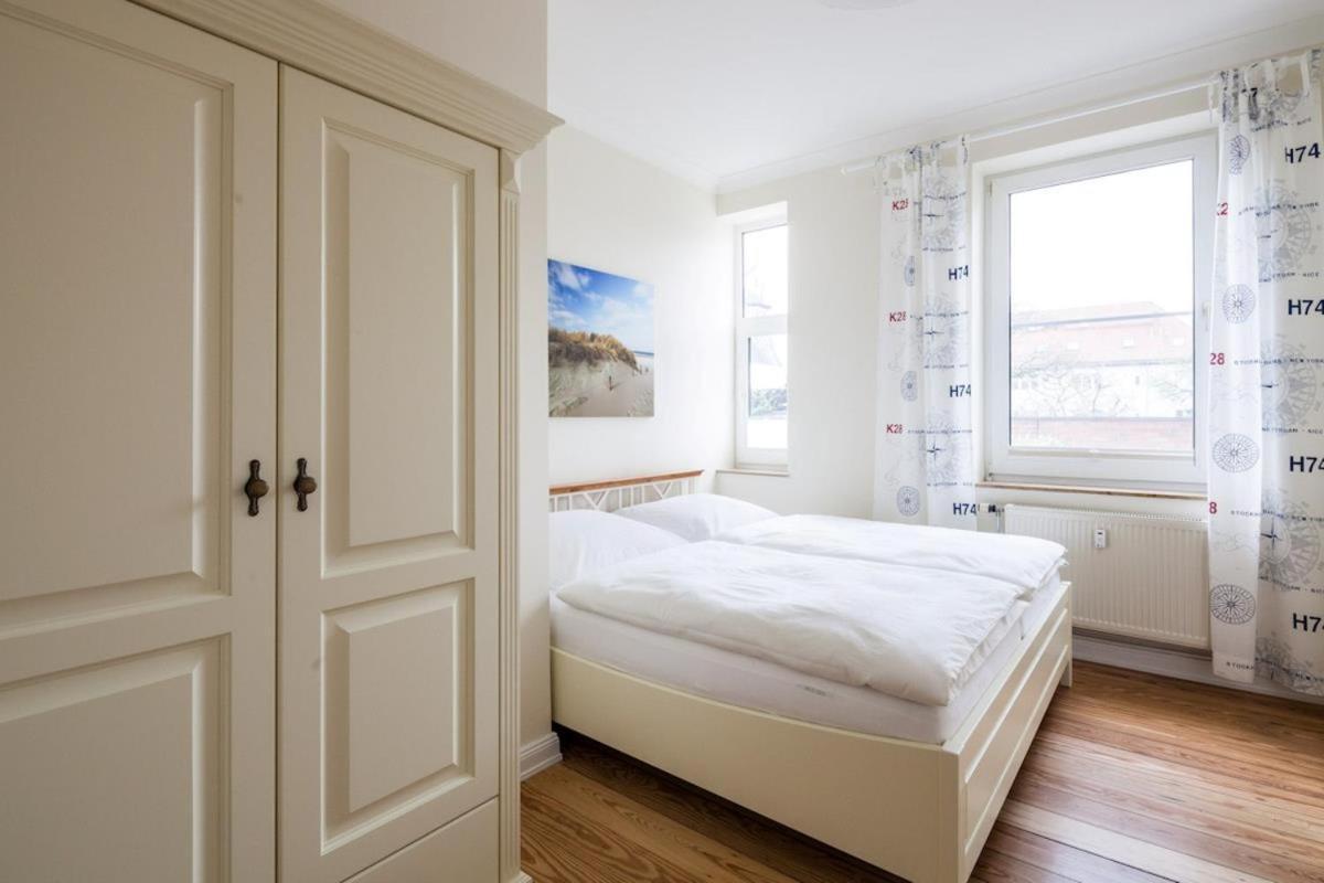 Appartement & Ferienwohnungen Thiess Росток Екстер'єр фото